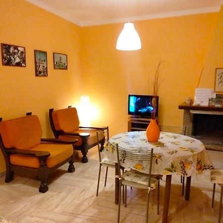 Casa Di Anna Appartement Tolfa Buitenkant foto